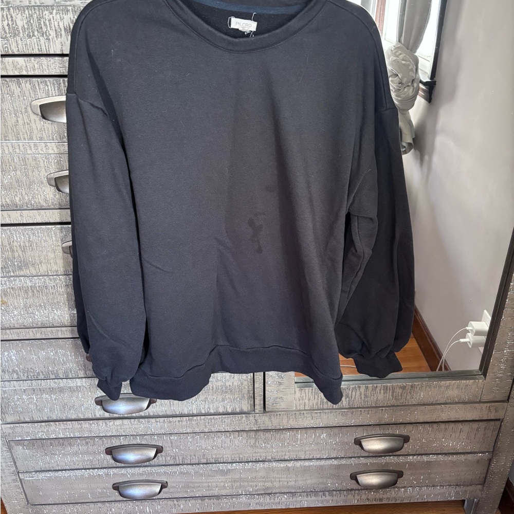 Pilcro Women’s black Sweatshirt